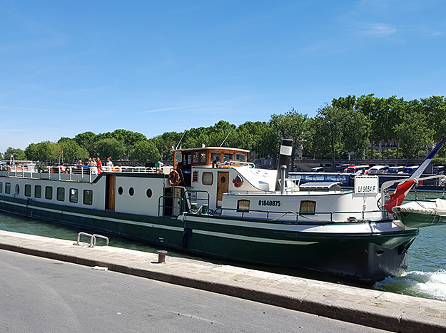 Bateaux peniche location